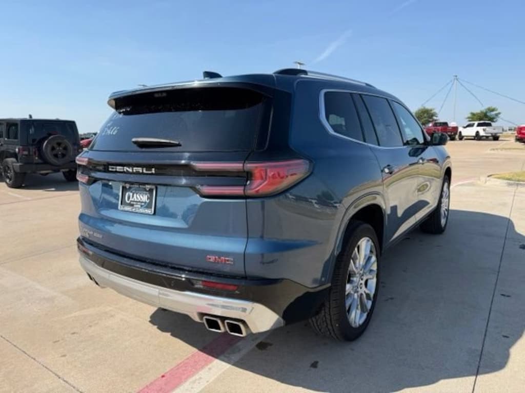 Used 2025 GMC Acadia Denali SUV