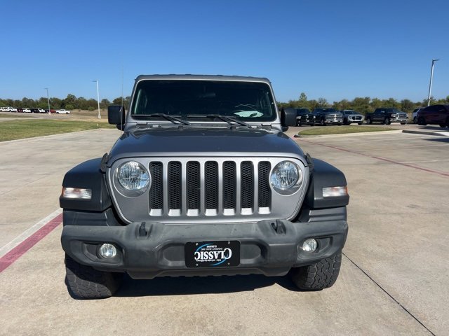 2019 Jeep Wrangler Unlimited Sport S photo 2