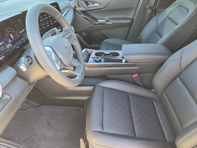 2027 Chevrolet Equinox LT - Photo 11