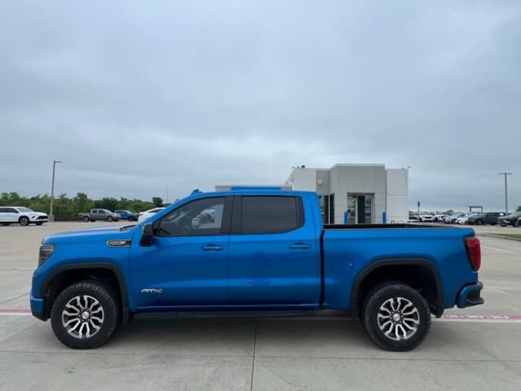 Used 2023 GMC Sierra 1500 AT4 Truck Crew Cab