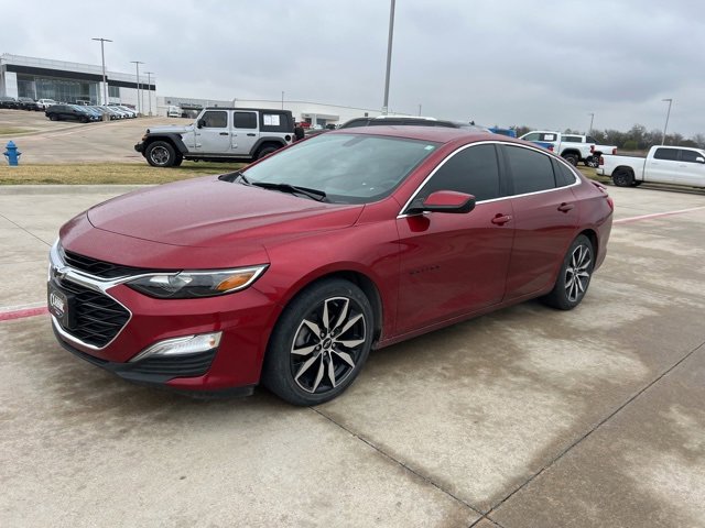 2022 Chevrolet Malibu RS photo 2