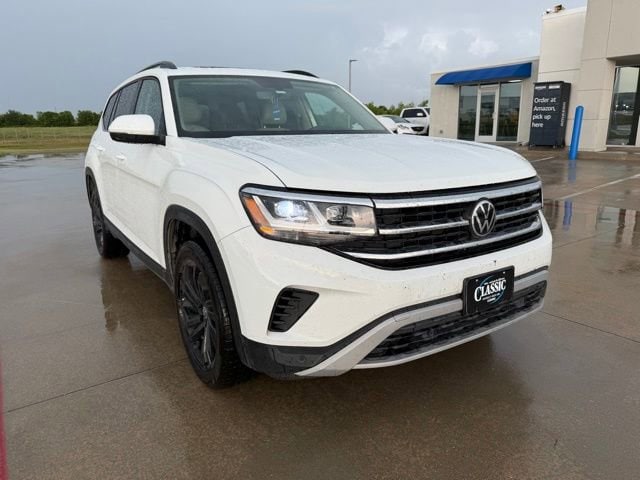 2023 Volkswagen Atlas 3.6L SE w/Tech's photo