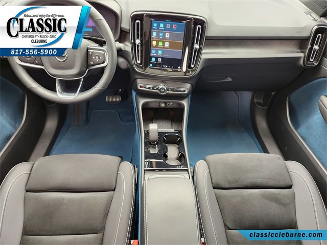 Used 2022 Volvo C40 Ultimate with VIN YV4ED3GB7N2008060 for sale in Cleburne, TX