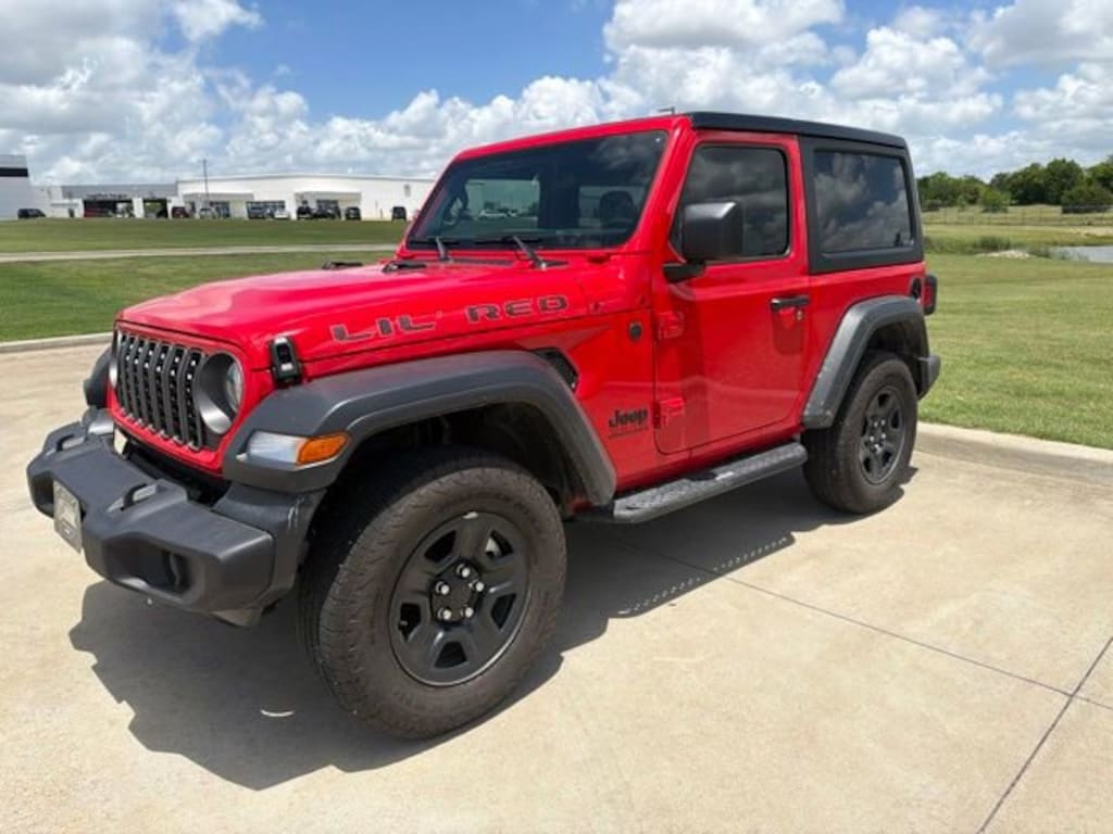 Used 2025 Jeep Wrangler Sport SUV