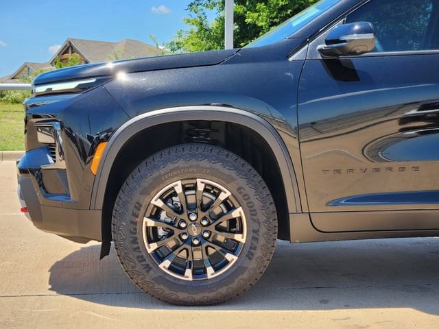 2026 Chevrolet Traverse Z71 - Photo 8