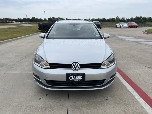 Used 2016 Volkswagen Golf SportWagen TSI Limited Edition with VIN 3VWC17AU6GM521054 for sale in Cleburne, TX