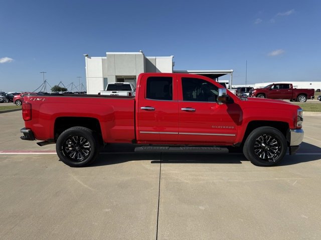 2018 Chevrolet Silverado 1500 LTZ photo 3