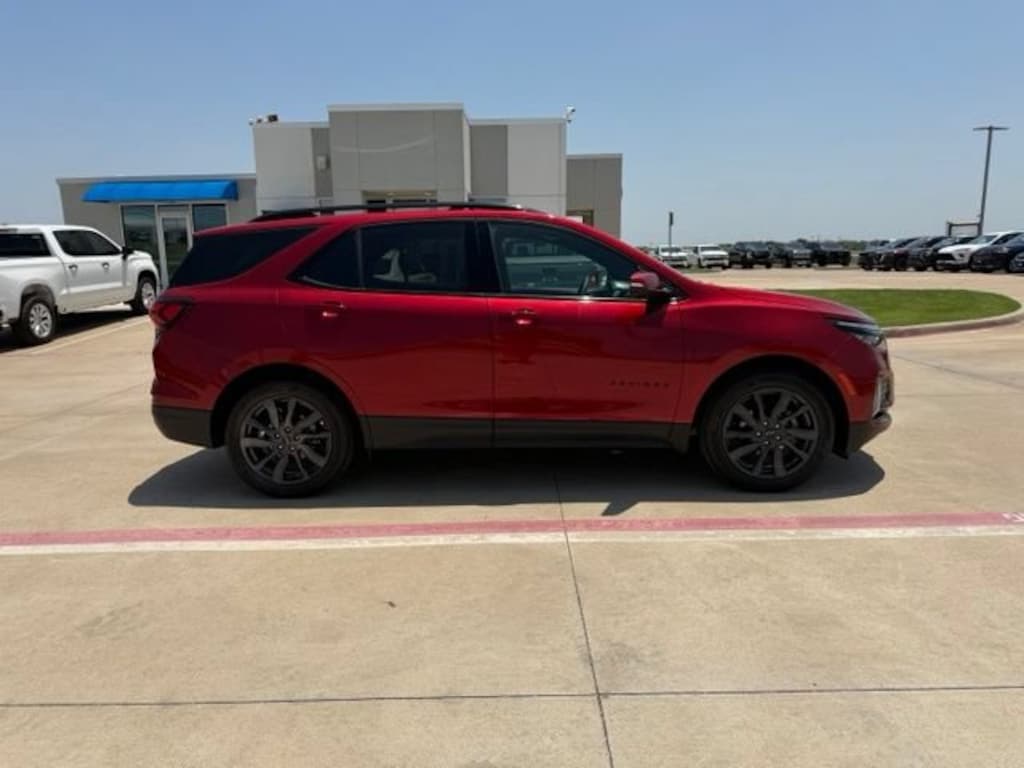 Used 2024 Chevrolet Equinox RS SUV
