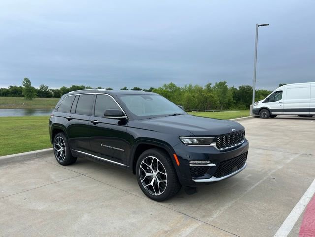 2024 Jeep Grand Cherokee Summit Reserve 4x4's photo
