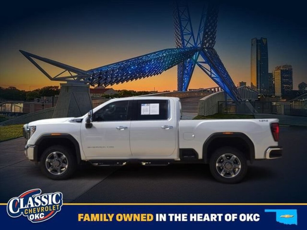 Used 2025 GMC Sierra 2500 HD SLT Truck Crew Cab