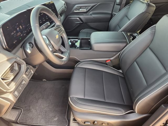 2026 Chevrolet Silverado EV LT - Photo 11
