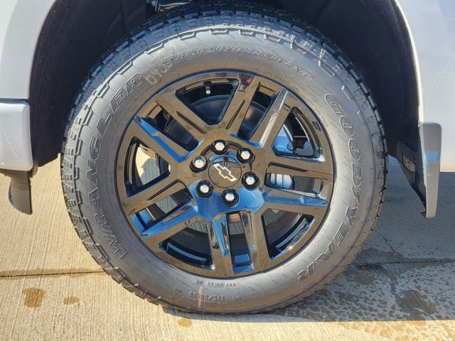 2026 Chevrolet Silverado 1500 Custom - Photo 12
