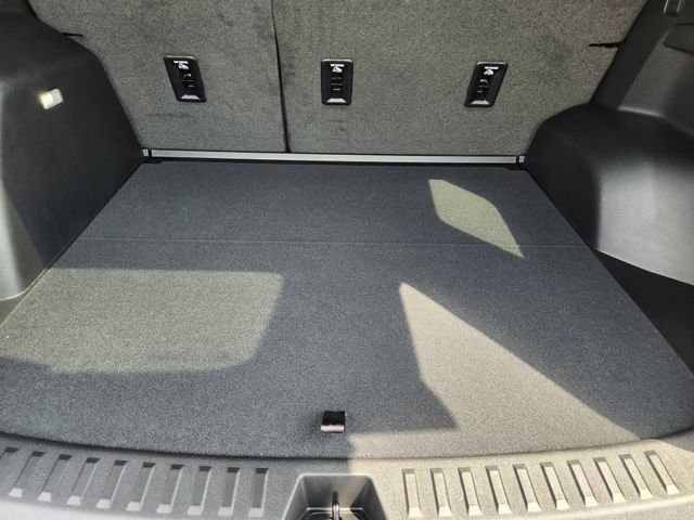 2026 Chevrolet Equinox LT - Photo 21