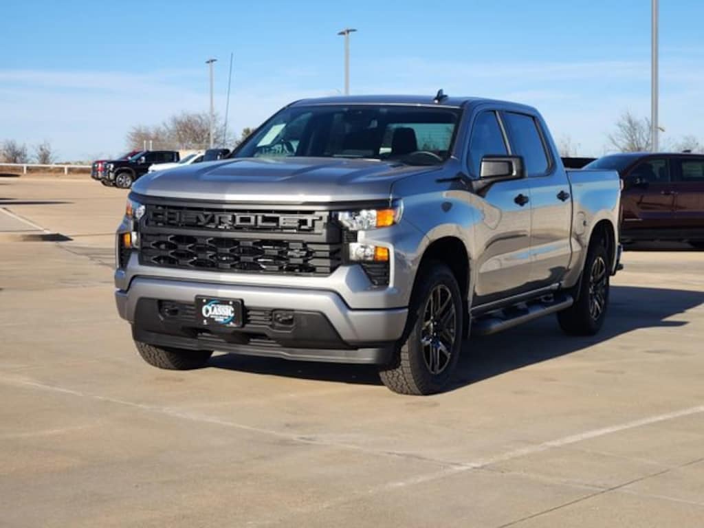 New 2026 Chevrolet Silverado 1500 Custom Truck