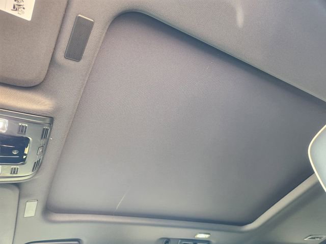 2026 Chevrolet Tahoe Premier - Photo 18
