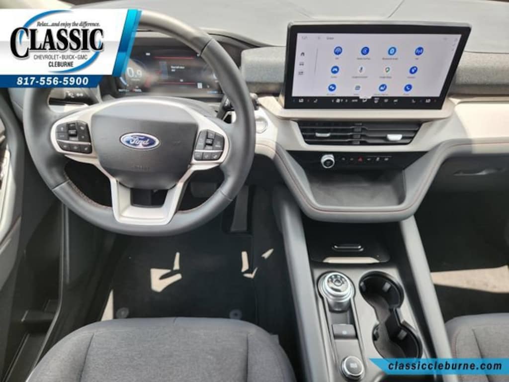 Used 2025 Ford Explorer Active SUV