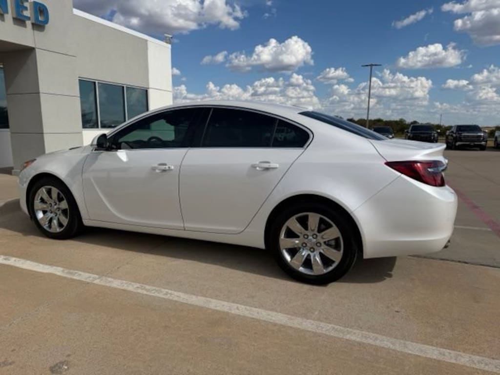 Used 2016 Buick Regal Turbo Premium II Sedan