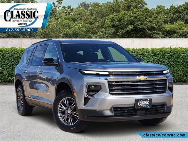 2025 Chevrolet Traverse LT's photo