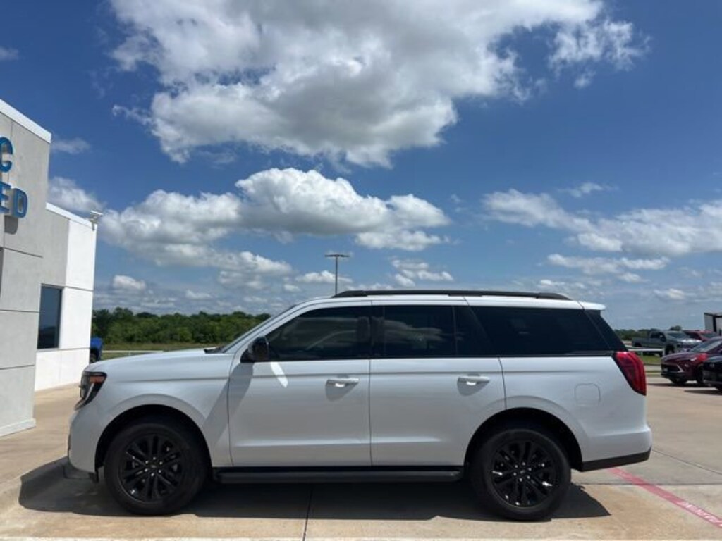 Used 2025 Ford Expedition Active SUV