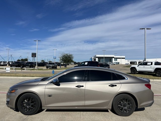 Used 2022 Chevrolet Malibu 1LS with VIN 1G1ZB5ST0NF191728 for sale in Cleburne, TX