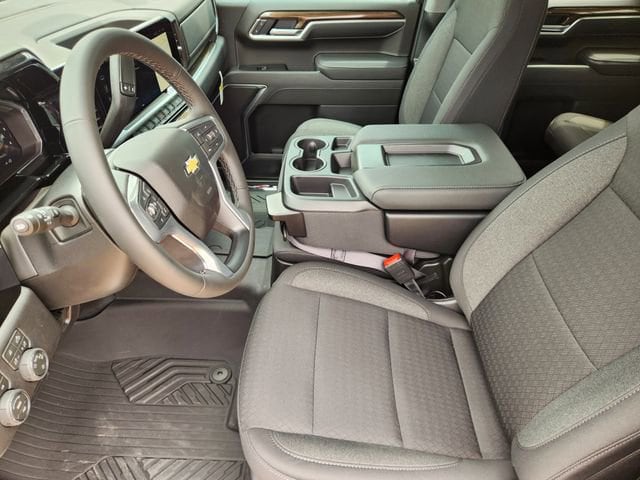 2026 Chevrolet Silverado 1500 LT - Photo 11