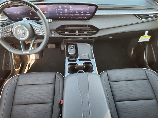 2025 Buick Enclave Sport Touring photo 2