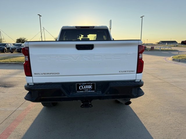 2025 Chevrolet Silverado 2500HD Custom photo 4