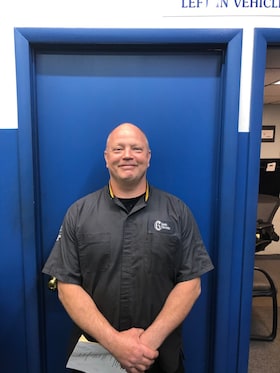 Staff member BILLY DIMOND from e4e11f4cedad