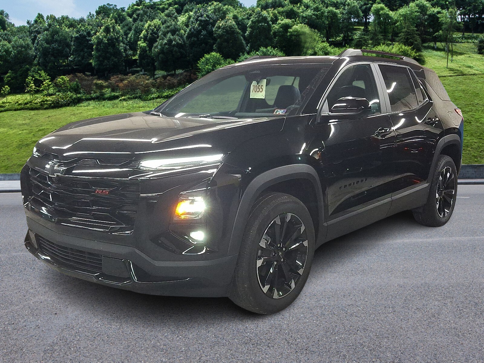 2025 Chevrolet Equinox RS photo 2