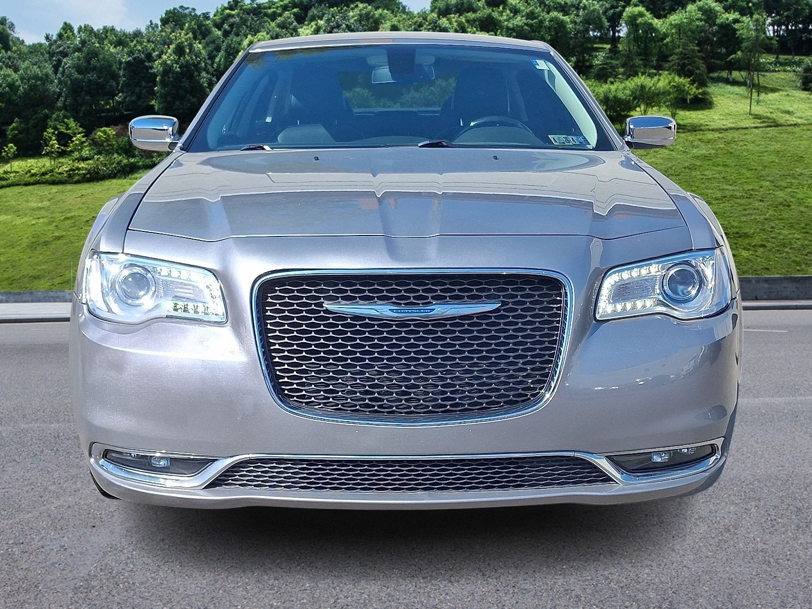 Used 2018 Chrysler 300 Limited with VIN 2C3CCAKG6JH165282 for sale in Bellevue, PA