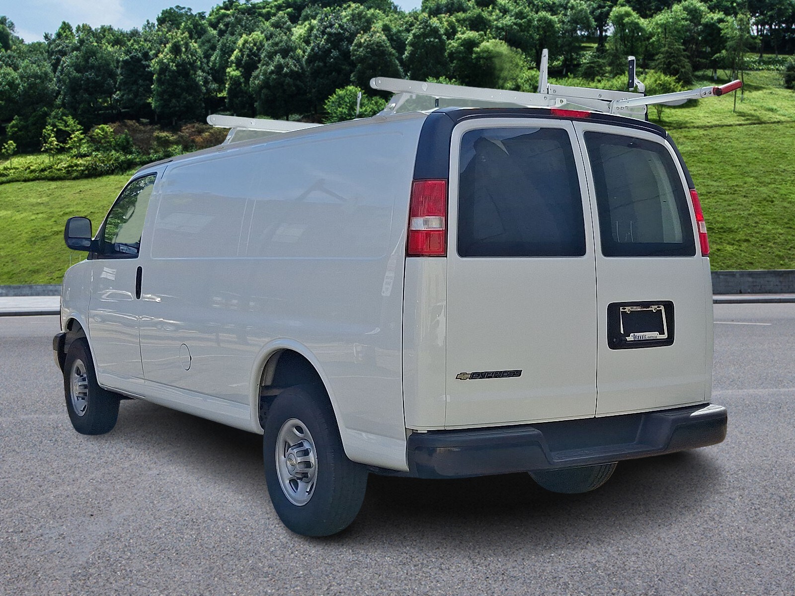 2024 Chevrolet Express Cargo 2500 Work Van photo 2