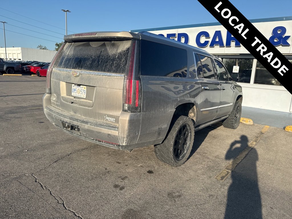 2017 Cadillac Escalade ESV Premium Luxury photo 2