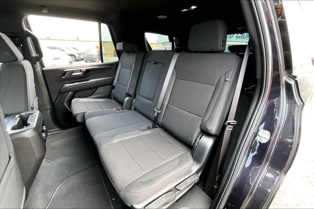 2026 Chevrolet Tahoe LS - Photo 10