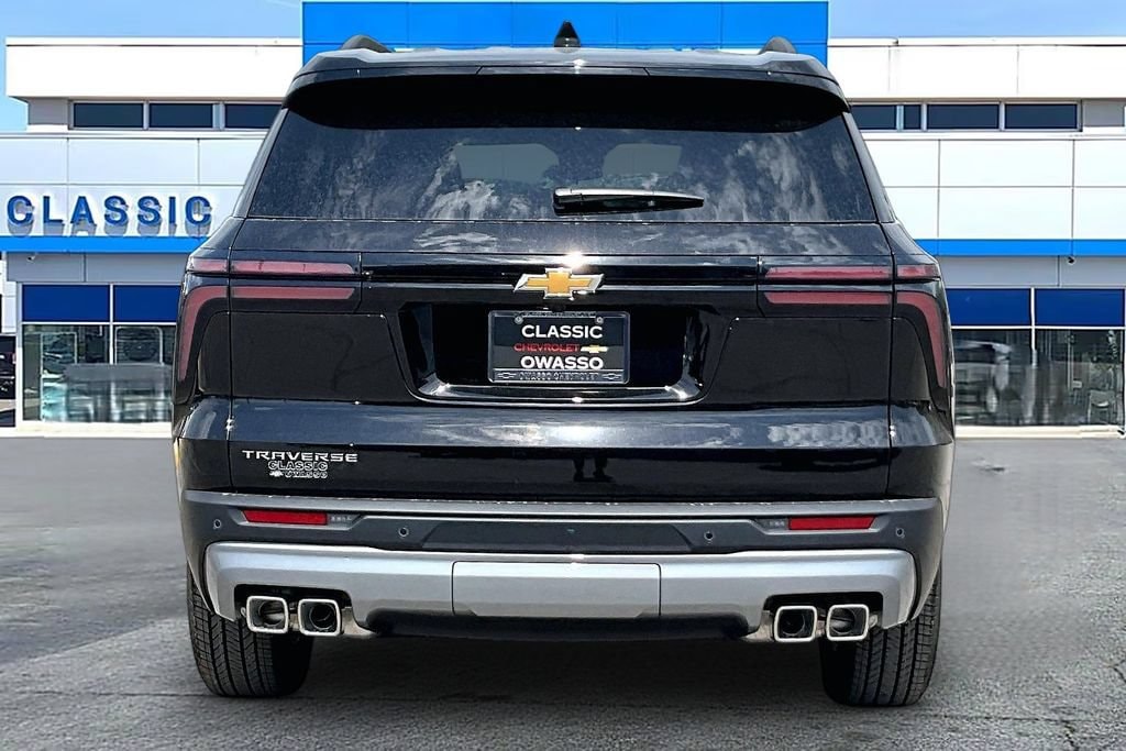 New 2027 Chevrolet Traverse LT SUV