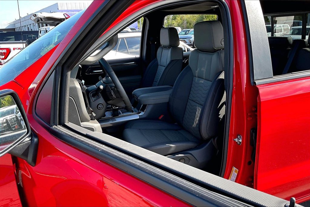 2026 Chevrolet Silverado 1500 ZR2 - Photo 9