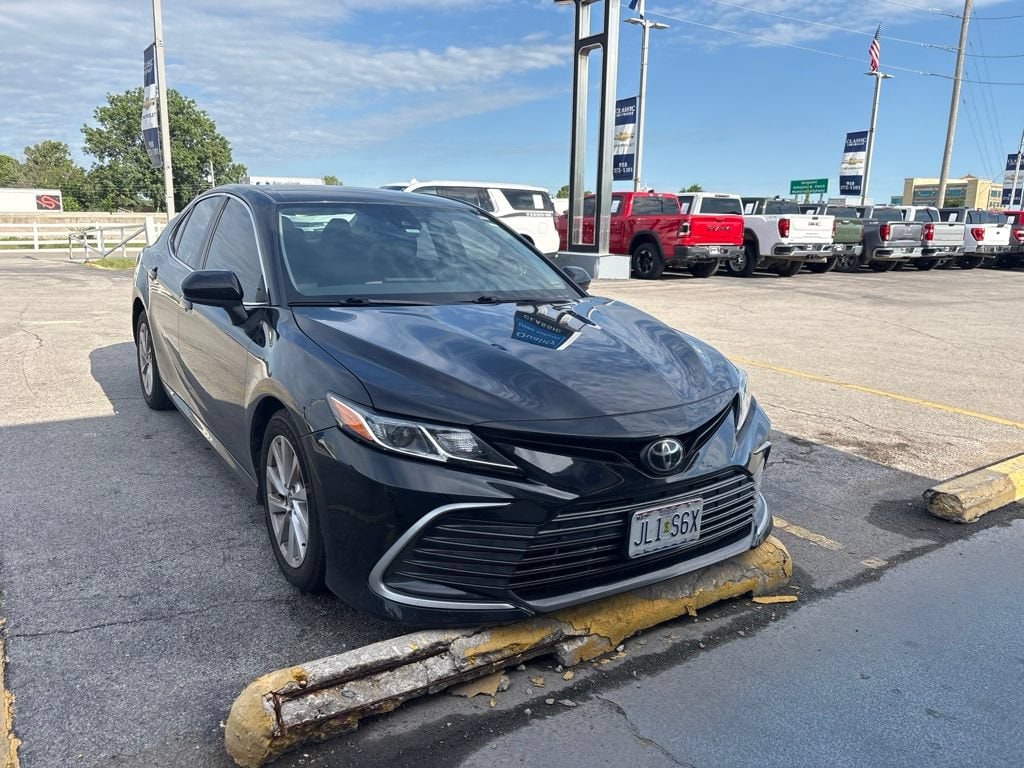 Used 2022 Toyota Camry LE