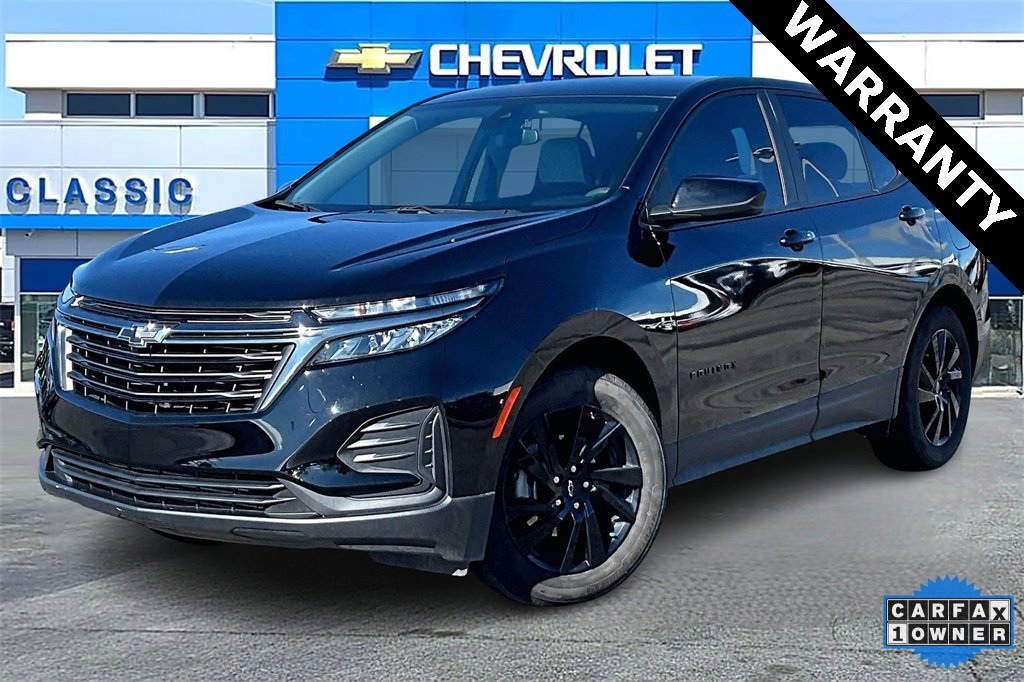 2024 Chevrolet Equinox LS photo 2