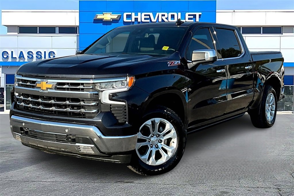 2022 Chevrolet Silverado 1500 LTZ photo 3