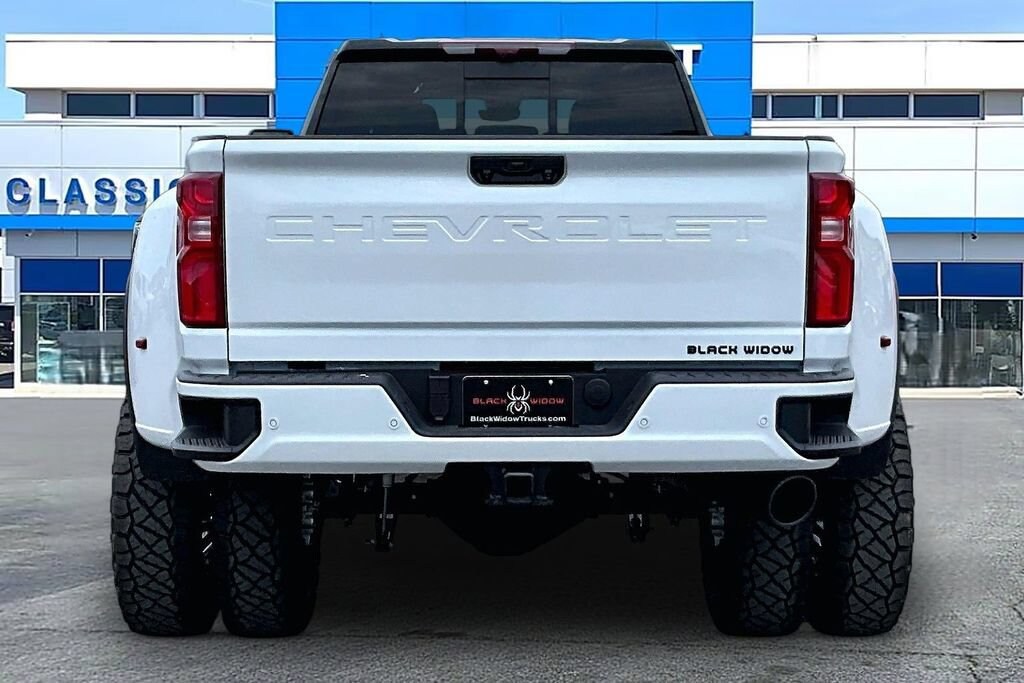 New 2026 Chevrolet Silverado 3500 HD High Country DRW Truck