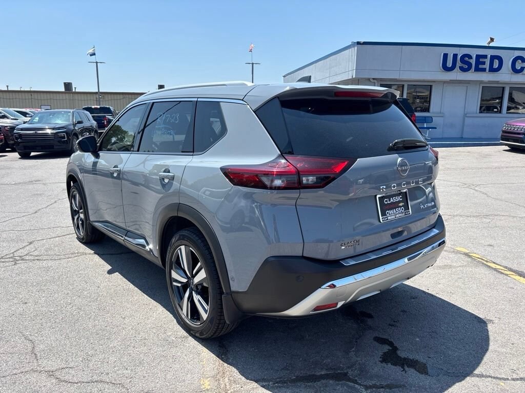 Used 2023 Nissan Rogue Platinum