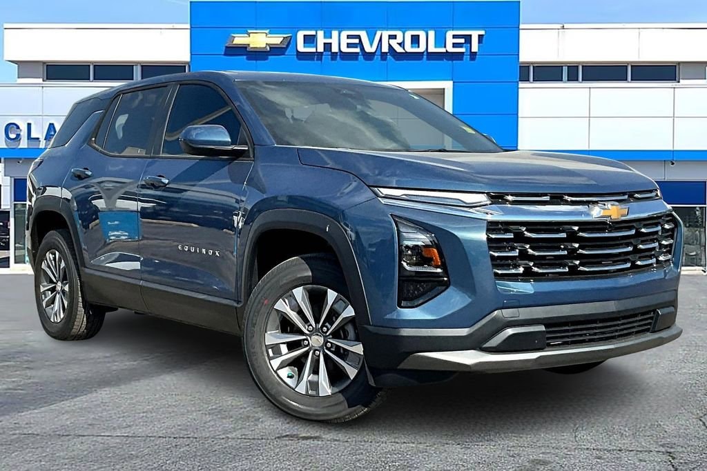 2026 Chevrolet Equinox LT's photo