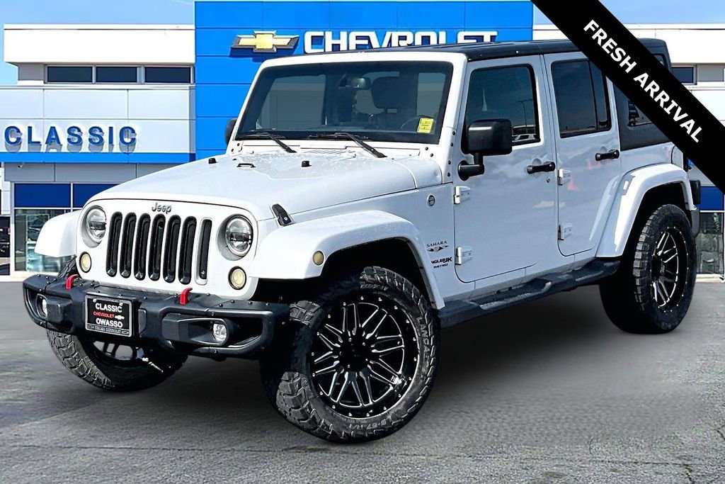 Used 2018 Jeep Wrangler JK Unlimited Sahara with VIN 1C4HJWEG6JL923351 for sale in Owasso, OK