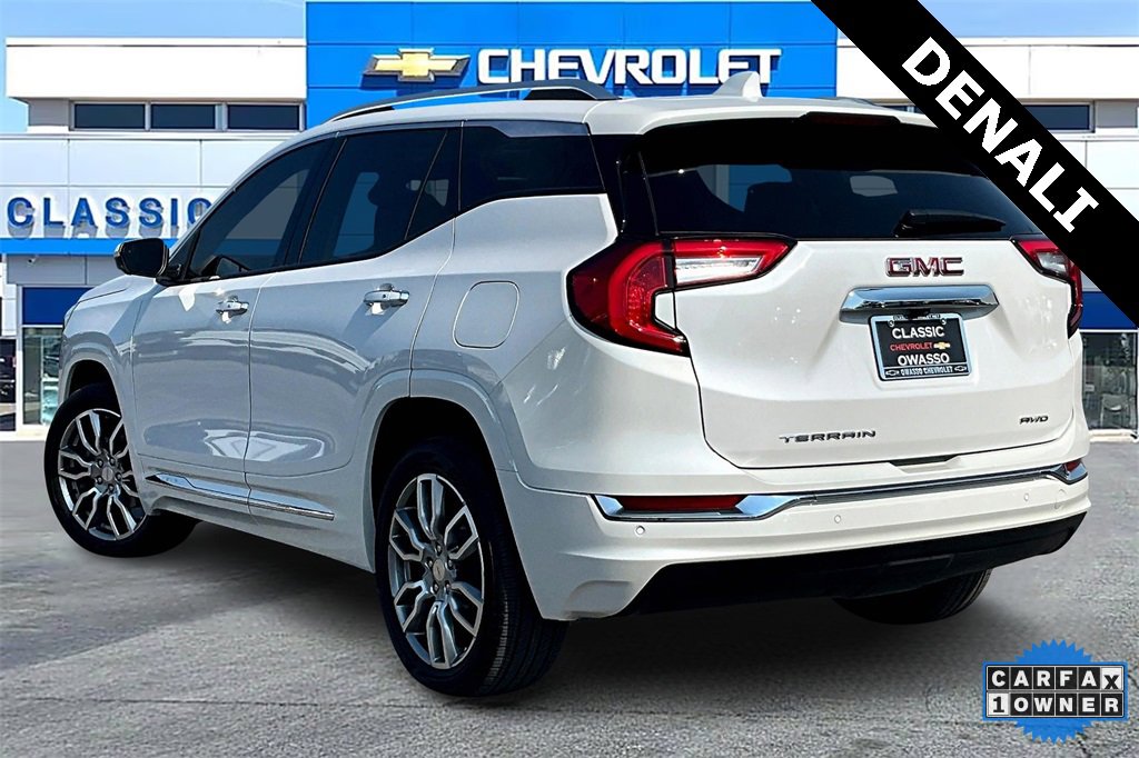 2023 Gmc Terrain Denali photo 4