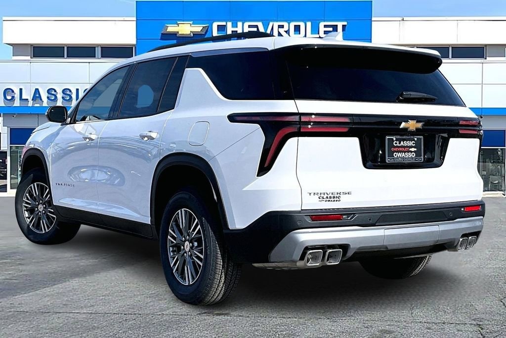 New 2026 Chevrolet Traverse LT SUV