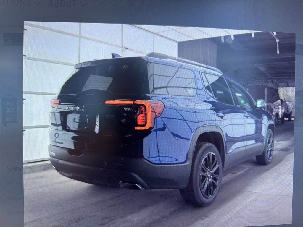 Used 2023 GMC Acadia SLE SUV