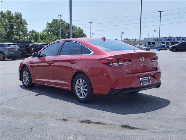 Used 2019 Hyundai Sonata SE with VIN 5NPE24AF4KH734575 for sale in Owasso, OK