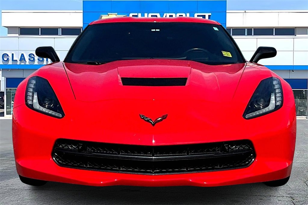 2017 Chevrolet Corvette Stingray 2LT photo 2