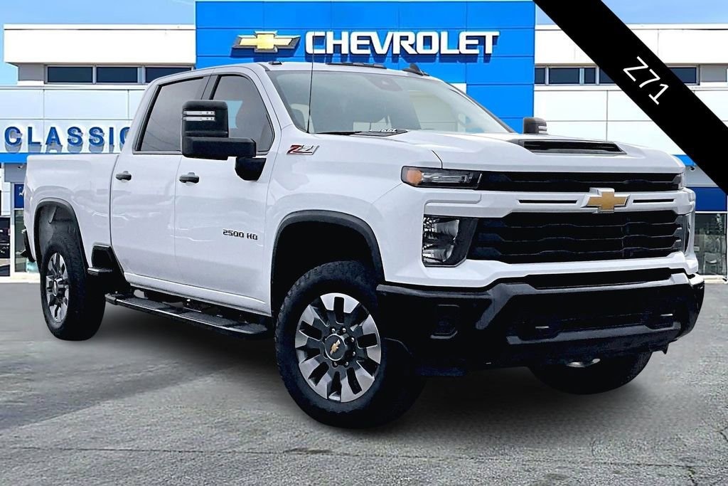 Used 2025 Chevrolet Silverado 2500 HD Custom Truck