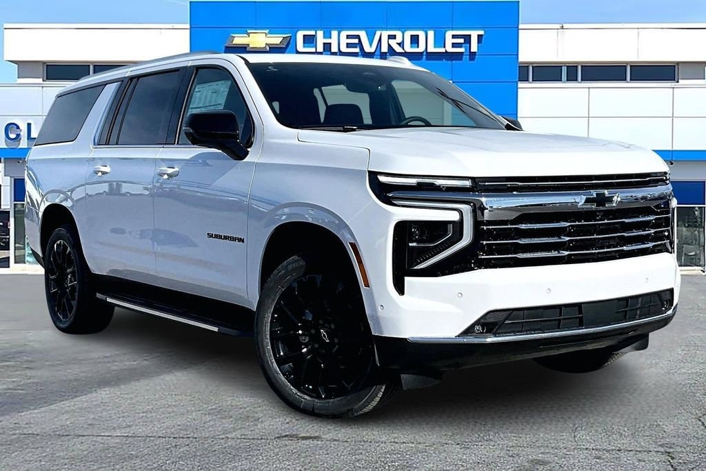 2026 Chevrolet Suburban LT's photo
