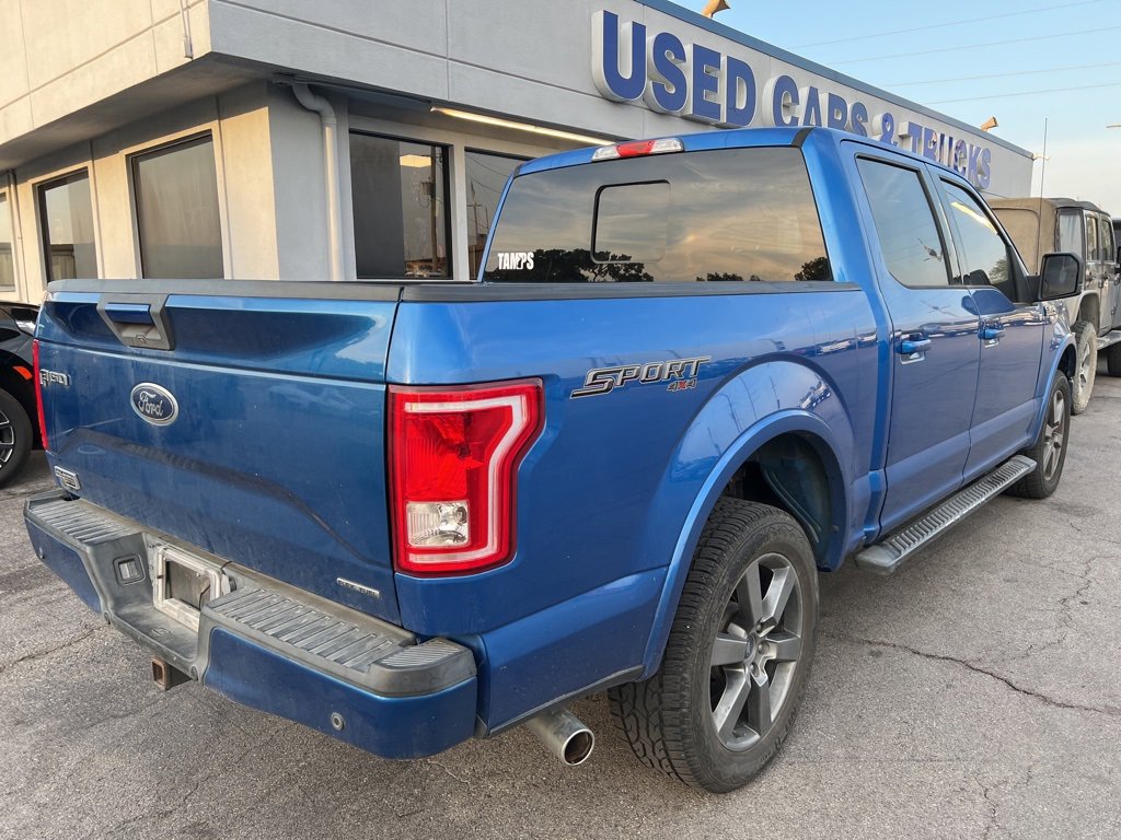 2015 Ford F-150 XLT photo 2